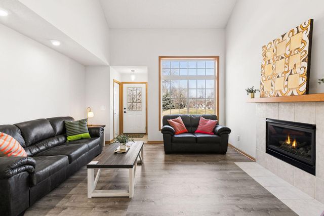 1651 Riverwood Drive 115, Burnsville, MN 55337