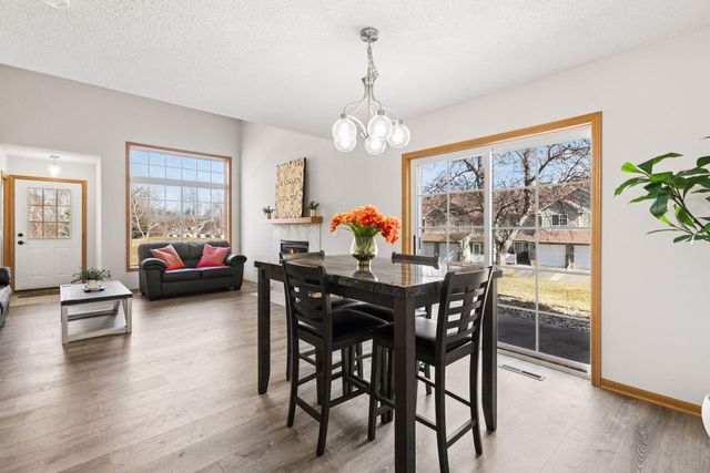 1651 Riverwood Drive 115, Burnsville, MN 55337