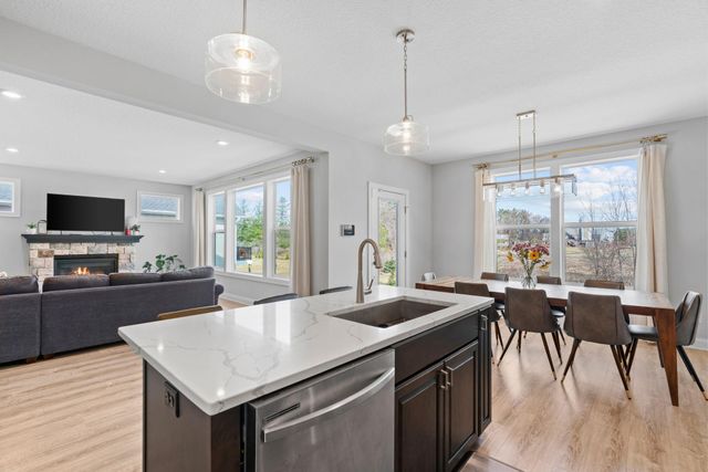 4694 128th Circle NE, Blaine, MN 55449