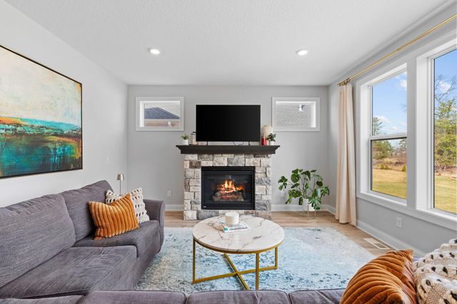 4694 128th Circle NE, Blaine, MN 55449