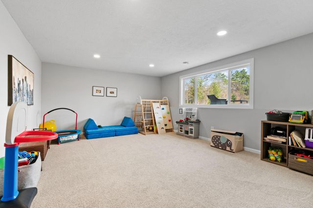 4694 128th Circle NE, Blaine, MN 55449