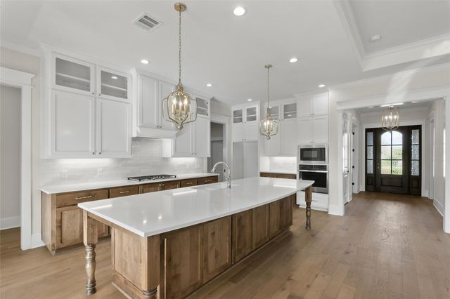 2836 Persimmon Ridge Court, Bryan, TX 77807