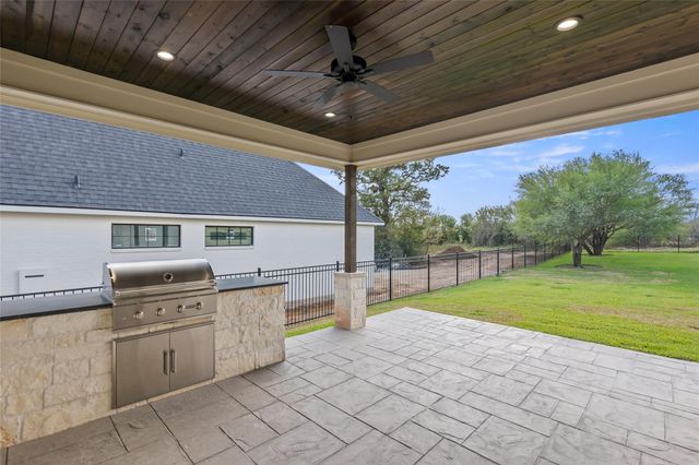 2836 Persimmon Ridge Court, Bryan, TX 77807