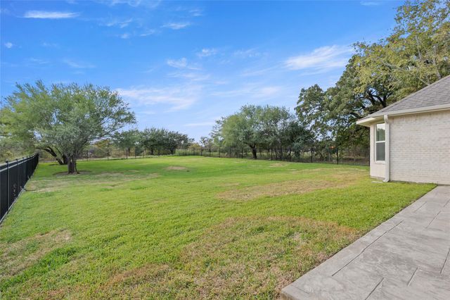 2836 Persimmon Ridge Court, Bryan, TX 77807
