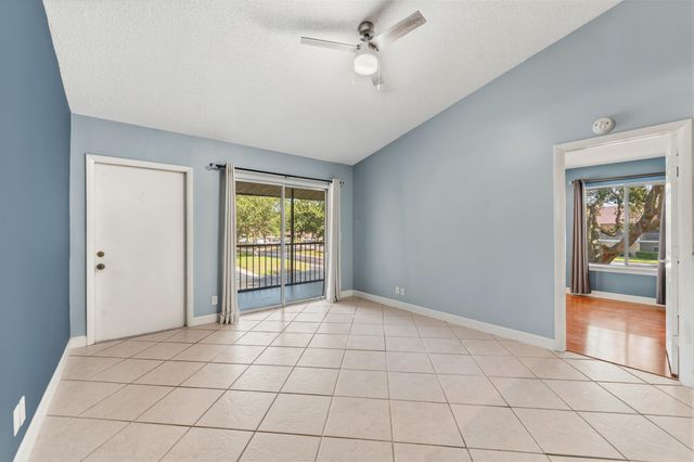 6314 Chasewood Drive E, Jupiter, FL 33458