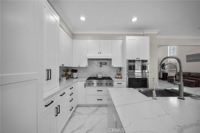 26508 Isabella, Canyon Country, CA 91351