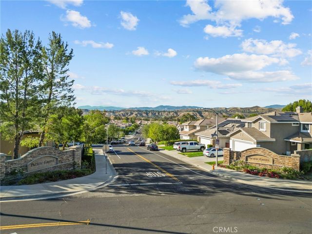 26508 Isabella, Canyon Country, CA 91351