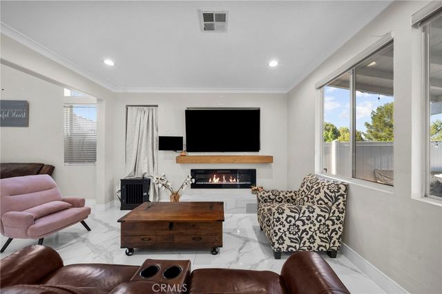 26508 Isabella, Canyon Country, CA 91351