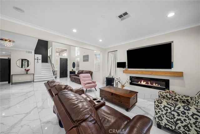 26508 Isabella, Canyon Country, CA 91351