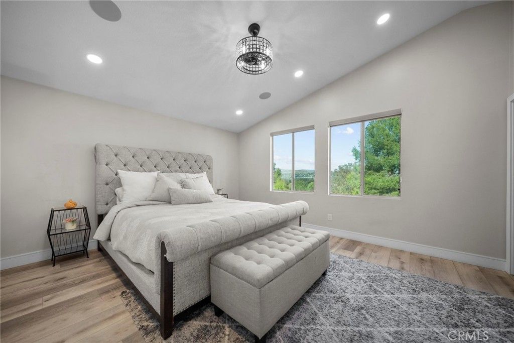 Image 23 of property listing at 26508 Isabella, Canyon Country, CA 91351