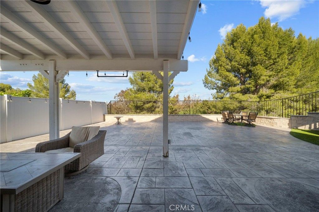 Image 27 of property listing at 26508 Isabella, Canyon Country, CA 91351