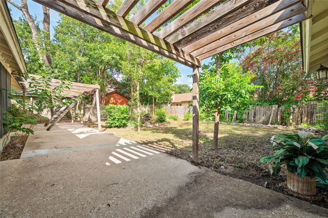 11702 Shoshone DR, Austin, TX 78759