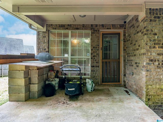 2119 WILLOW GLENN DRIVE, Birmingham, AL 35215