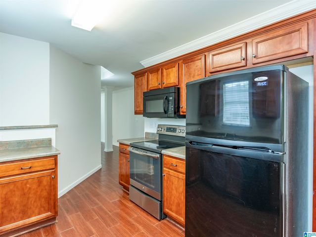 2119 WILLOW GLENN DRIVE, Birmingham, AL 35215