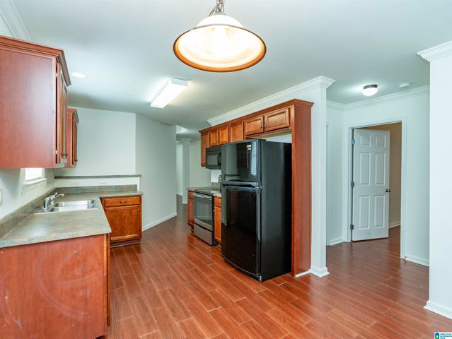 2119 WILLOW GLENN DRIVE, Birmingham, AL 35215