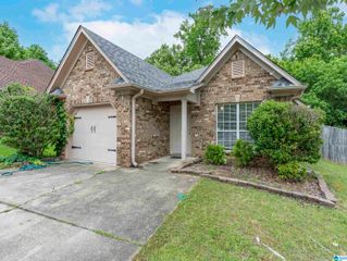 2119 WILLOW GLENN DRIVE, Birmingham, AL 35215