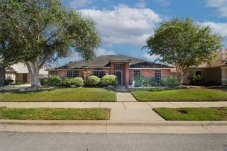 629 E Broadway, Portland, TX 78374