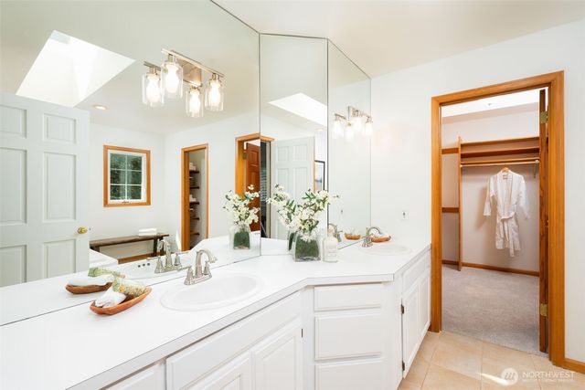 23837 SE 45th Street, Sammamish, WA 98029