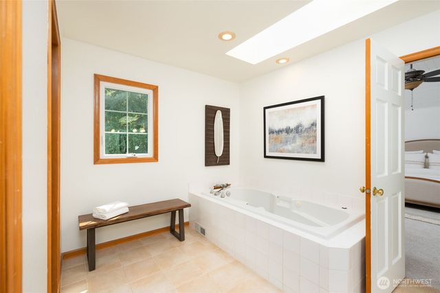 23837 SE 45th Street, Sammamish, WA 98029