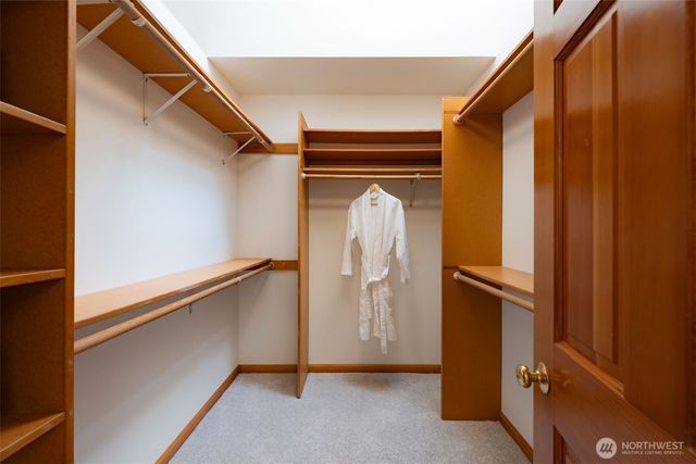 23837 SE 45th Street, Sammamish, WA 98029