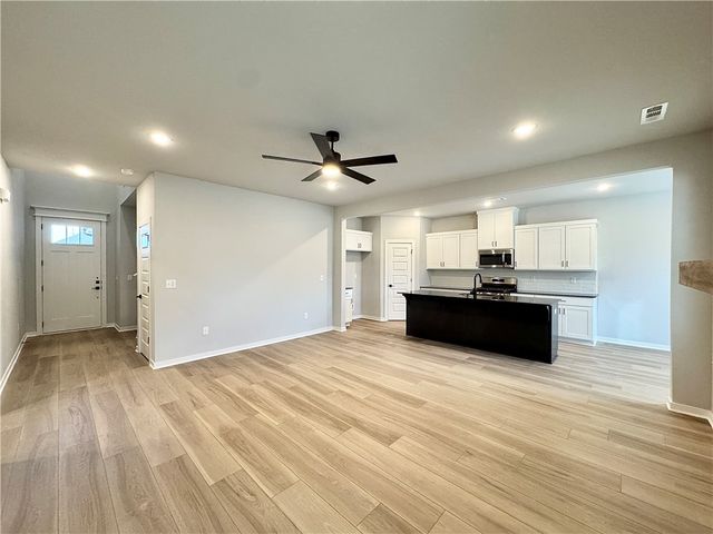 5909 SW Bear Creek Avenue, Bentonville, AR 72713