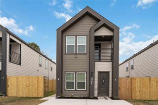 8006 Birmingham Street A/B, Houston, TX 77028