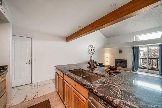 8853 Colorado Boulevard 306, Thornton, CO 80229