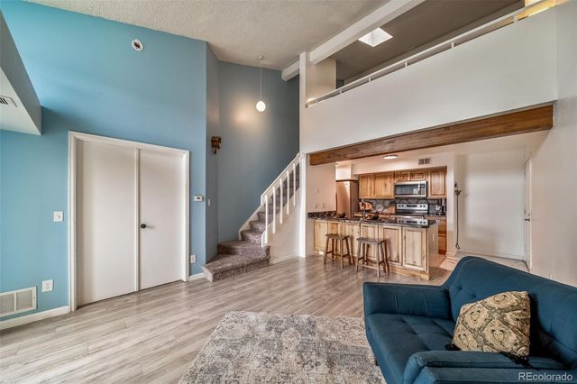 8853 Colorado Boulevard 306, Thornton, CO 80229