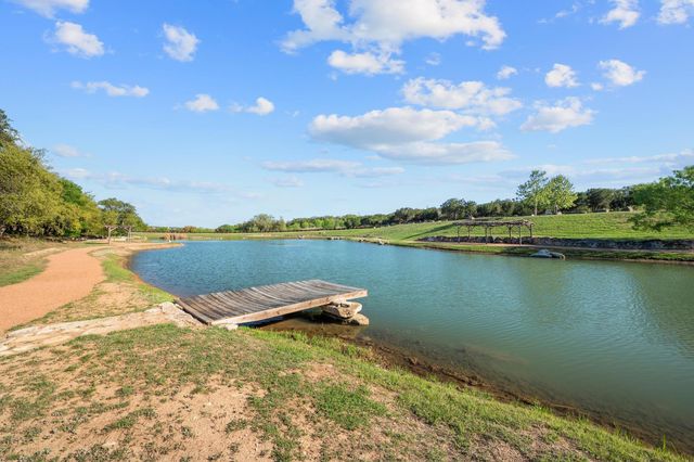 1816 Knights Chance LN, Spicewood, TX 78669