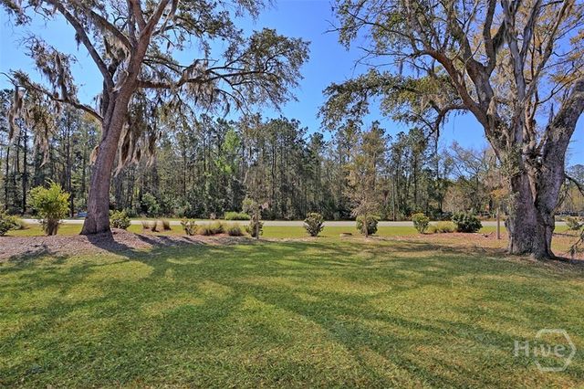 11 WEDGE Circle, Richmond Hill, GA 31324