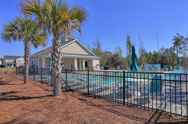 11 WEDGE Circle, Richmond Hill, GA 31324