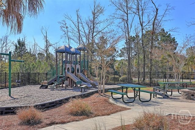 11 WEDGE Circle, Richmond Hill, GA 31324