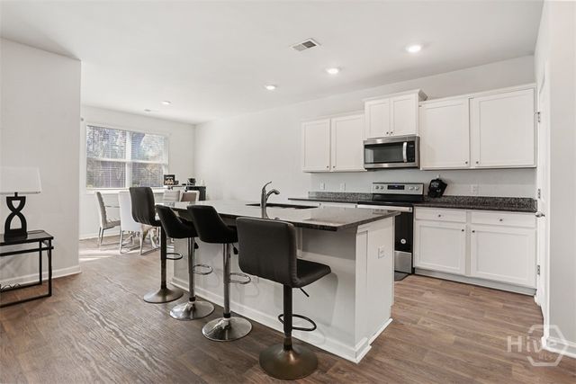 11 WEDGE Circle, Richmond Hill, GA 31324