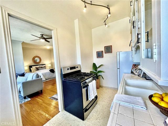 1030 E Ocean 703, Long Beach, CA 90802