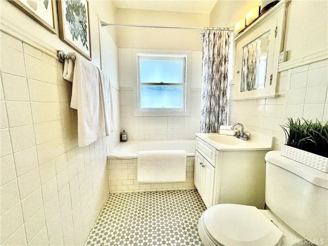 1030 E Ocean 703, Long Beach, CA 90802