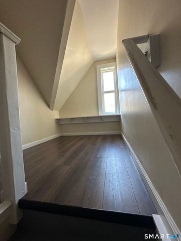 567 Howe Avenue, Shelton, CT 06484