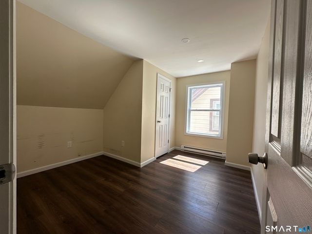 567 Howe Avenue, Shelton, CT 06484