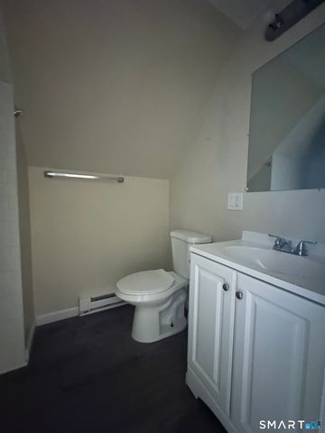 567 Howe Avenue, Shelton, CT 06484