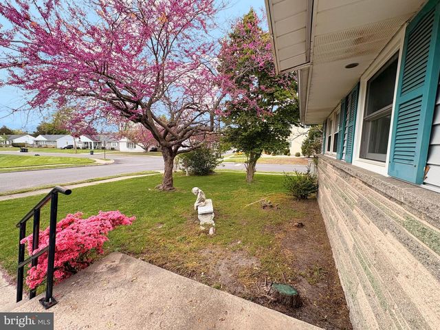 172 BALA DR, Somers Point, NJ 08244