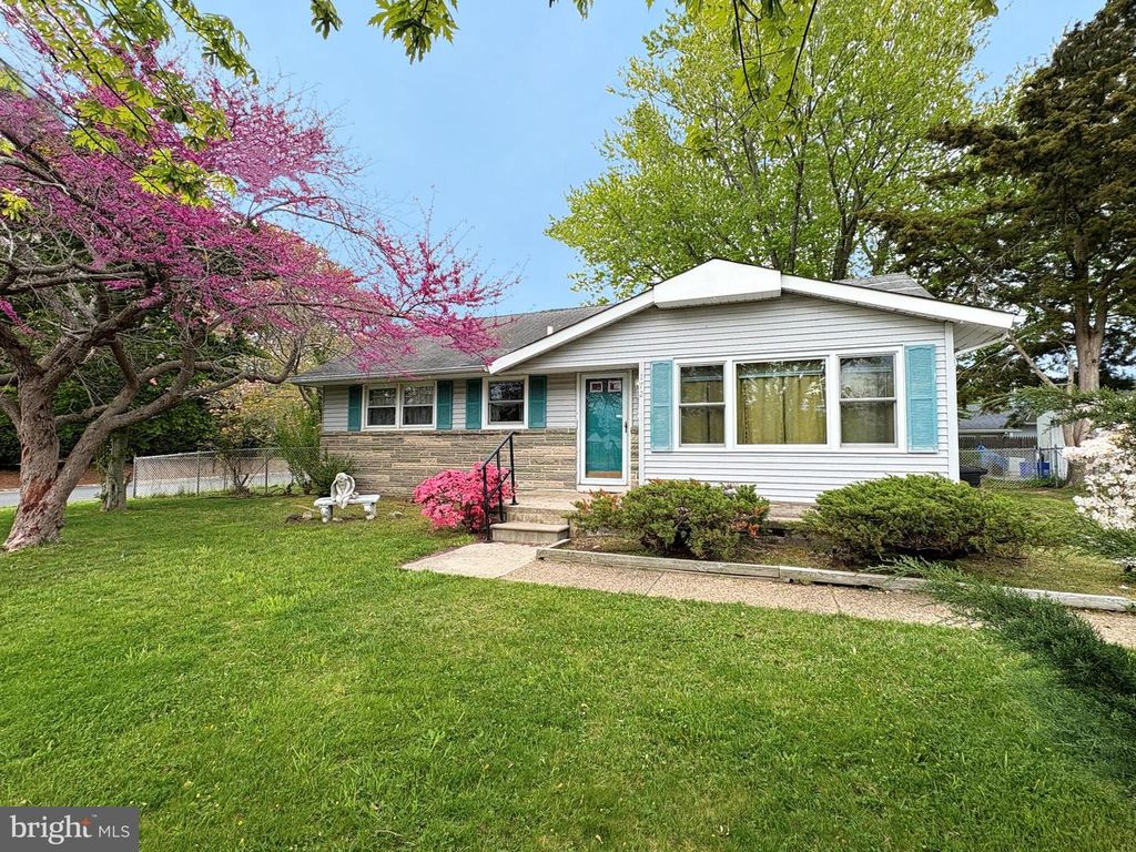 172 BALA DR, Somers Point, NJ 08244