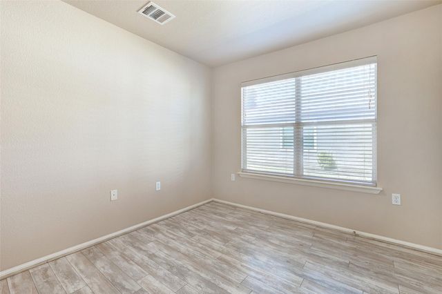 111 Sandy Creek TRL, Georgetown, TX 78633