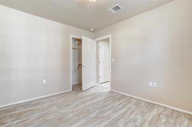 111 Sandy Creek TRL, Georgetown, TX 78633