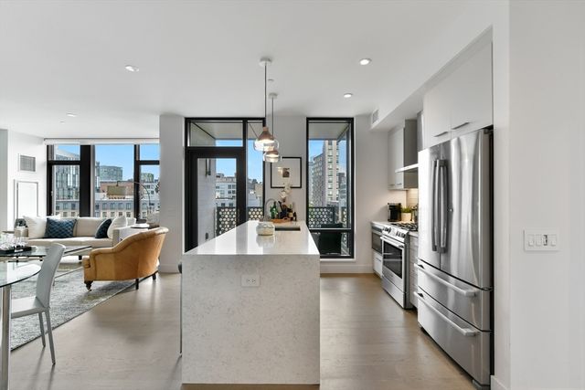 40 Traveler St 710, Boston, MA 02118