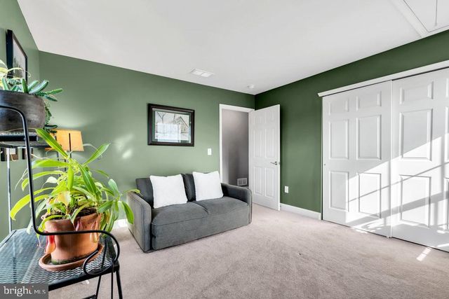 2707 SHEFFIELD DR, Easton, PA 18040