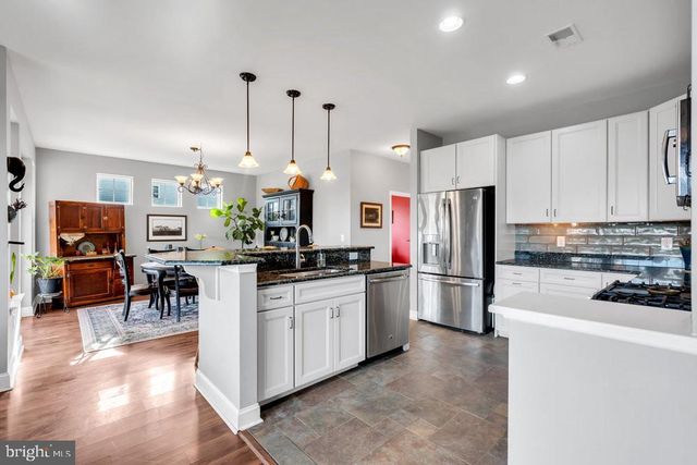 2707 SHEFFIELD DR, Easton, PA 18040