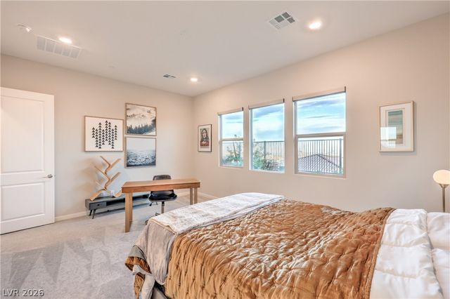 210 Medianoche Street, Las Vegas, NV 89138