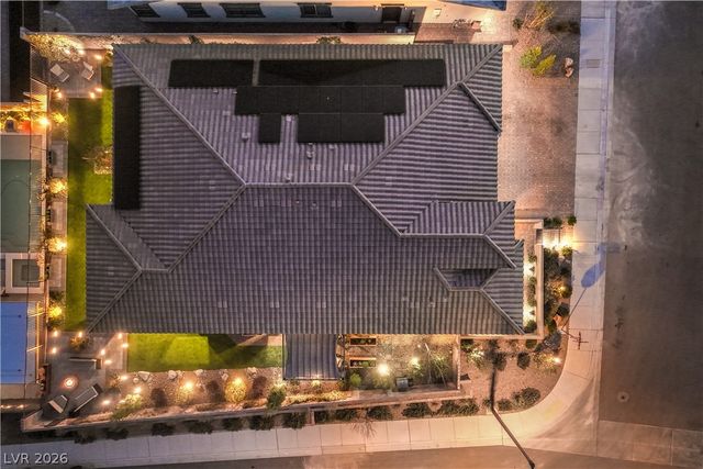 210 Medianoche Street, Las Vegas, NV 89138