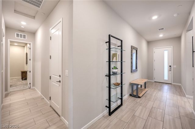 210 Medianoche Street, Las Vegas, NV 89138