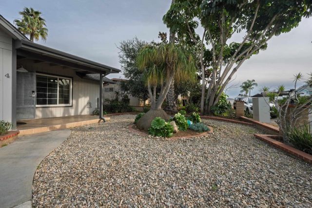 444 Avalon Dr., Vista, CA 92084
