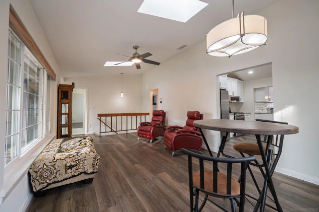 444 Avalon Dr., Vista, CA 92084